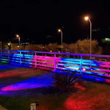 Fiori بيت للعطل *